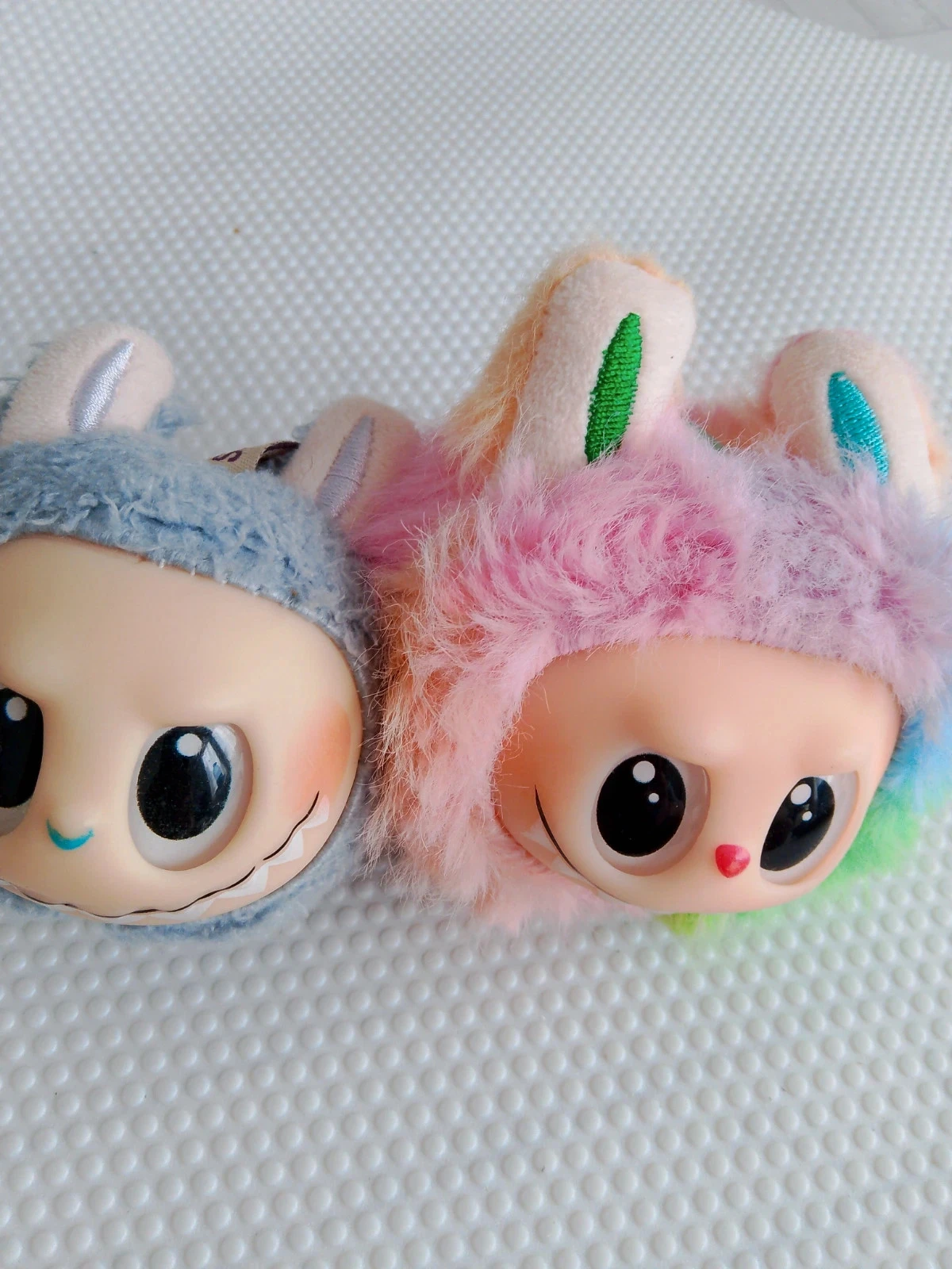 Lot of 2 Pop Mart The Monsters keychains – photo 8